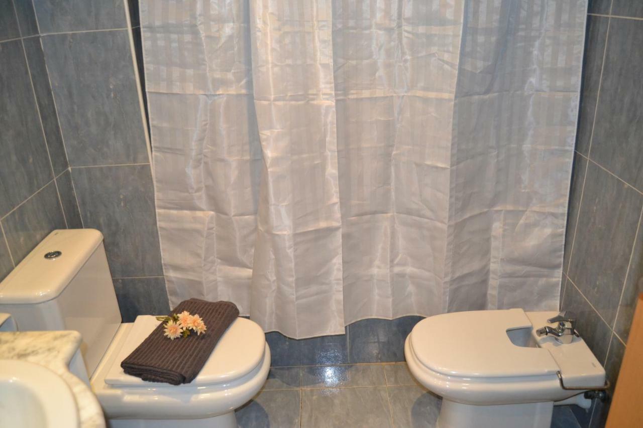 Lovely Familiar Apartment With Pool In Cap 살루 외부 사진